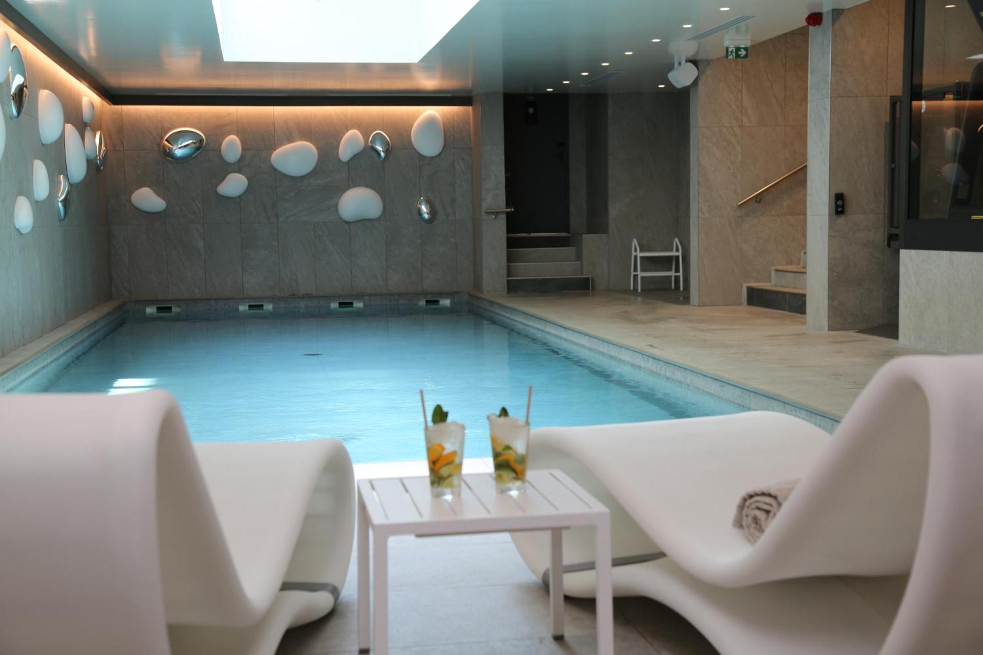 Novotel 4*