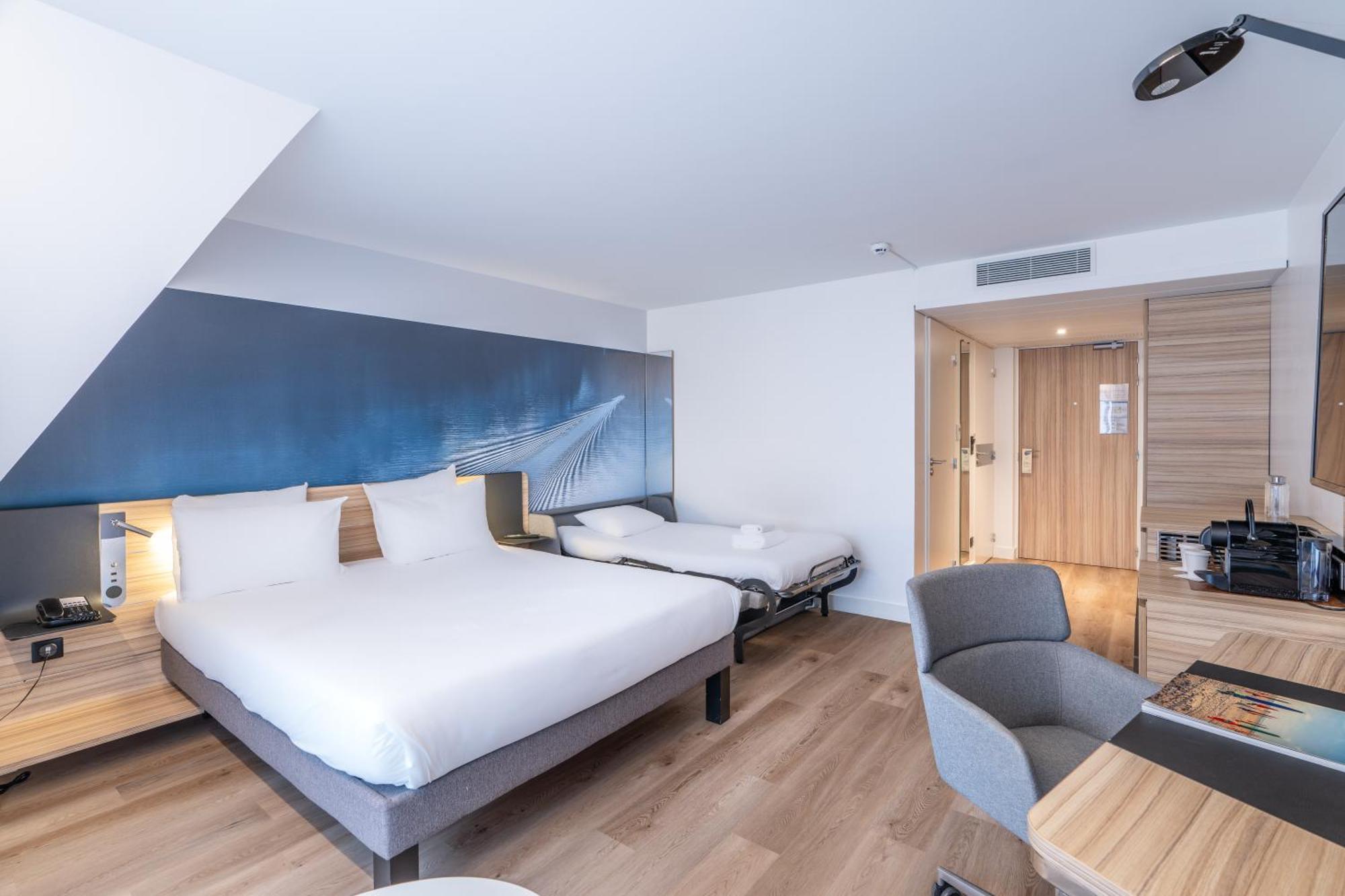 Novotel Hotel
