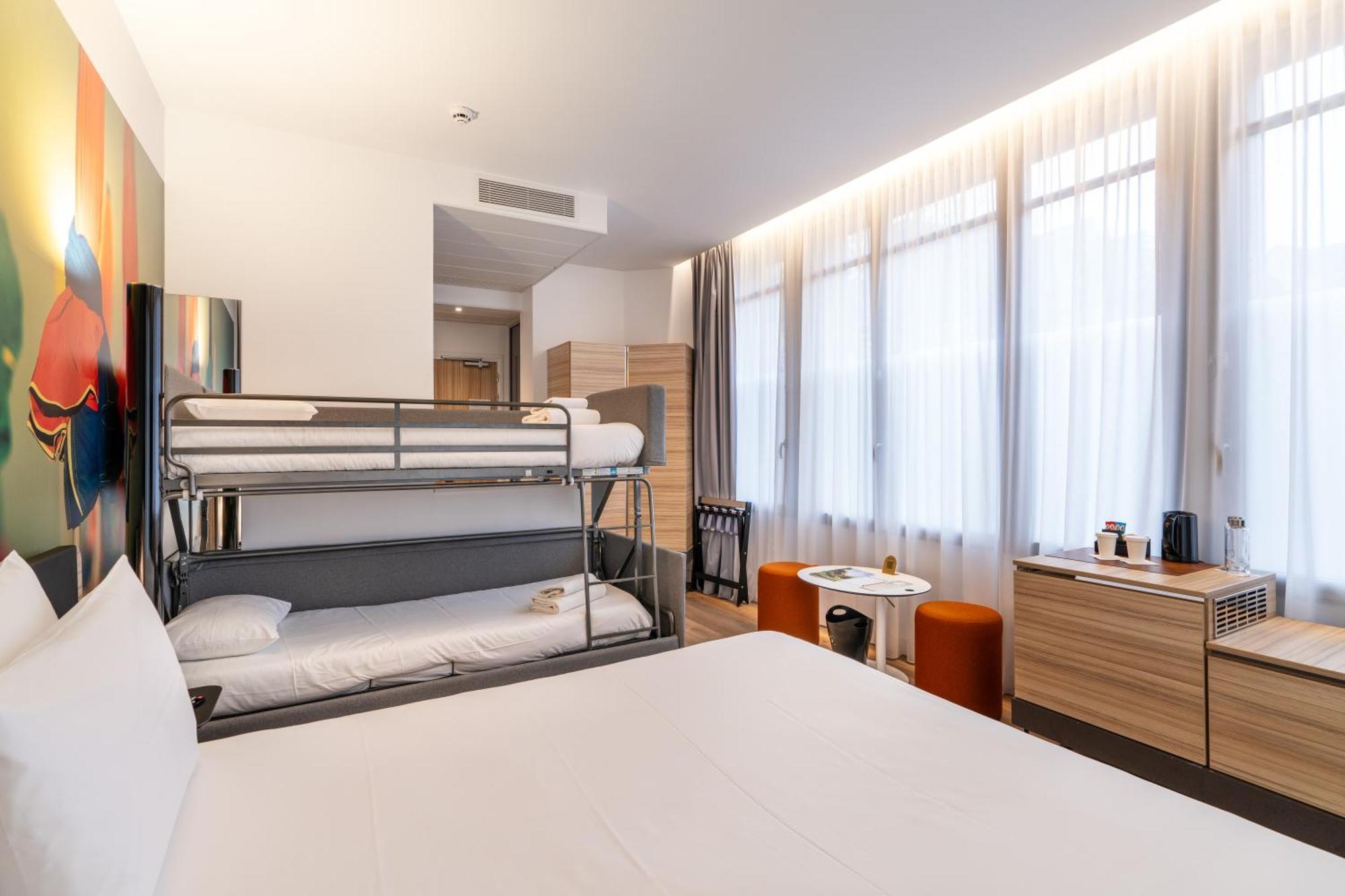 Novotel