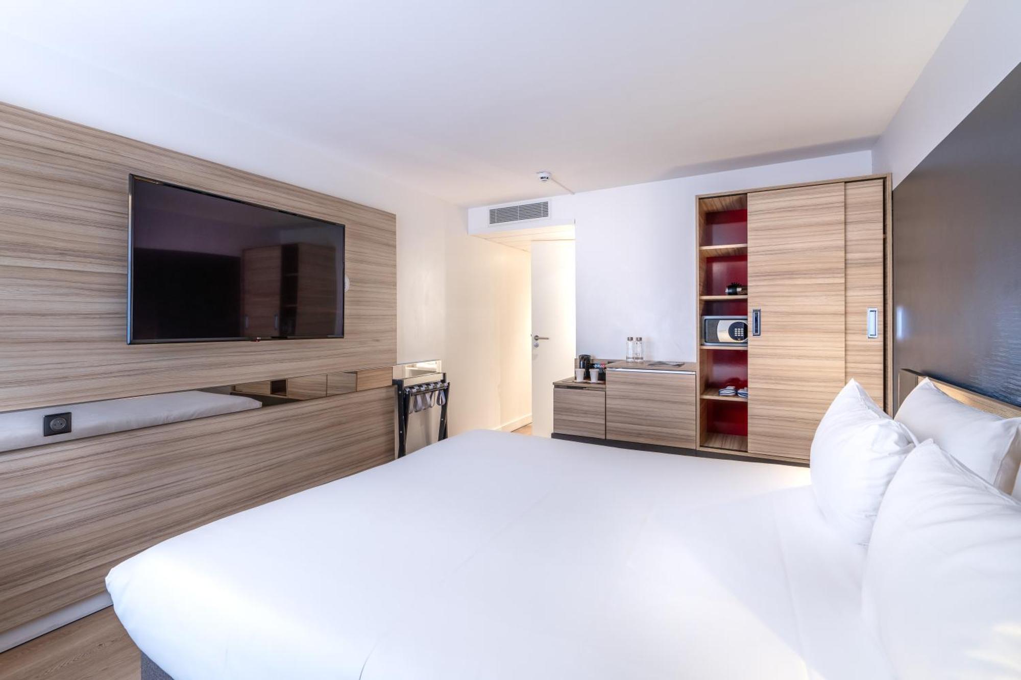 Novotel